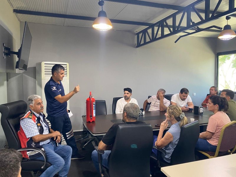 HBB İTFAİYESİNDEN YANGINA MÜDAHALE EĞİTİMİ