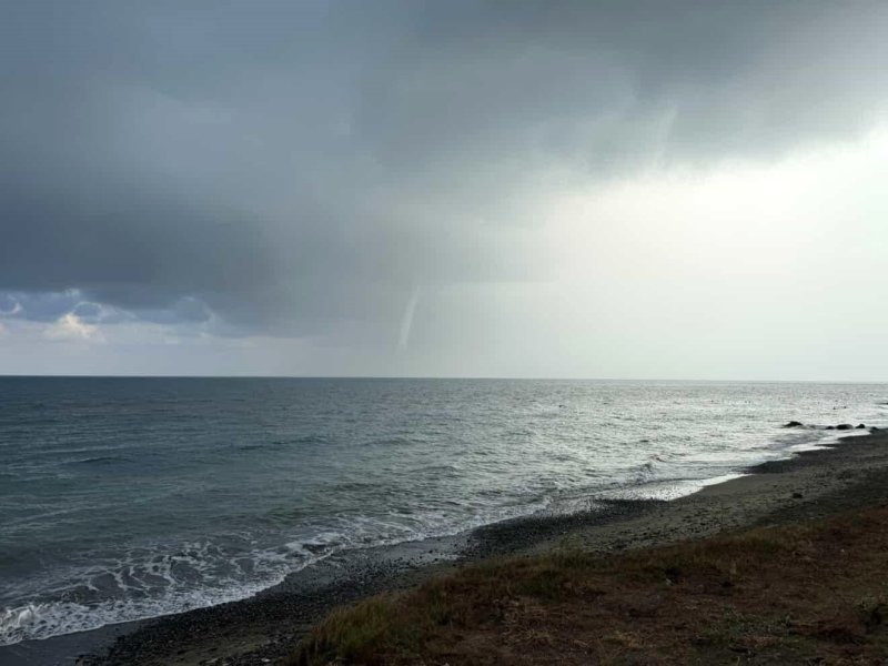 Akdeniz'de oluşan hortum görüntülendi