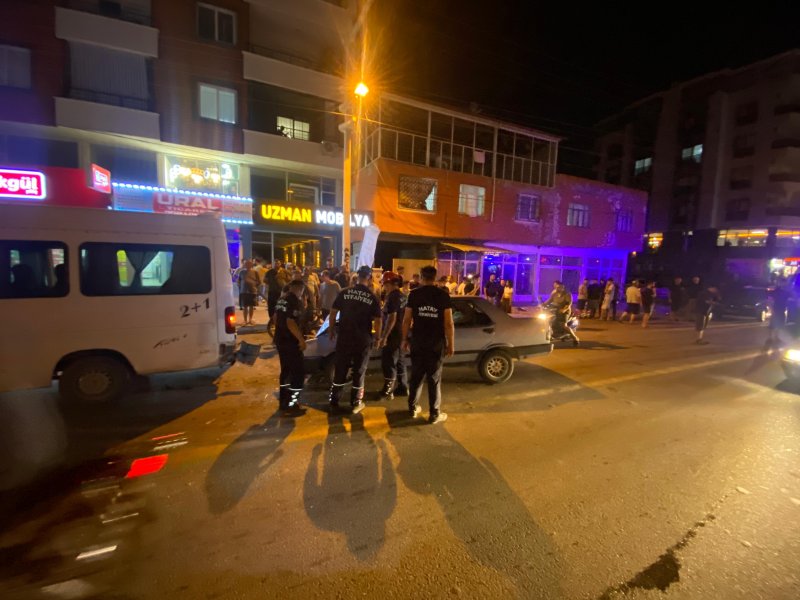 TOFAŞ'ın hurdaya döndüğü kazada 4 kişi yaralandı