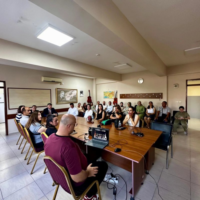 HATAY’DA YENİ EĞİTİM YILI MESLEKİ ÇALIŞMA PROGRAMI GERÇEKLEŞTİRİLDİ 