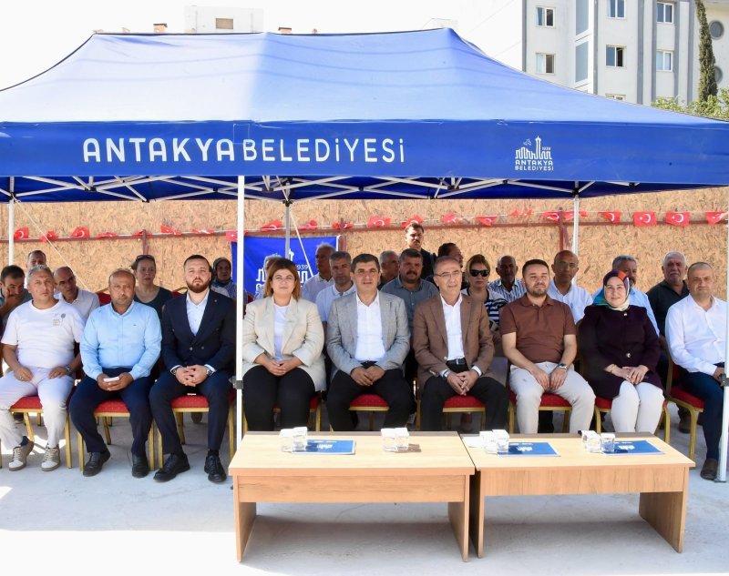 BAŞKAN YAPAR YENİ ANTAKYA’NIN TEMELİNİ ATTI