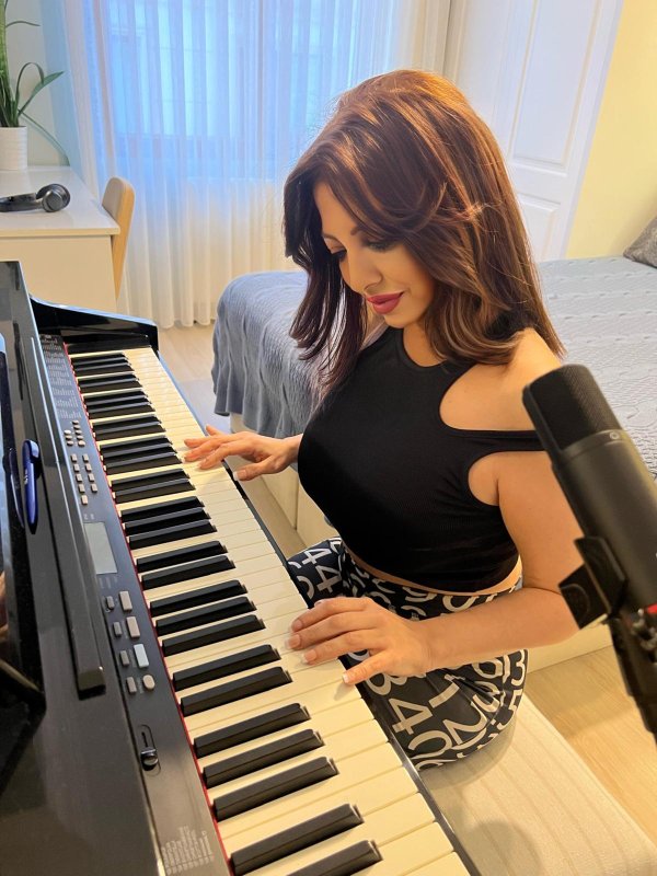 SERAP ACAR SALDIRIYA GEÇTİ