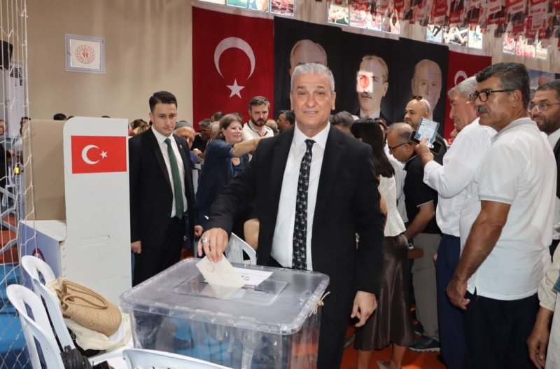 MHP HATAY’DA METİN TAŞÇI GÜVEN TAZELEDİ