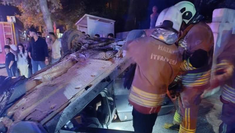 Defne’de takla atan otomobilin sürücüsü yaralandı