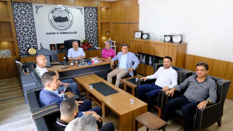 AK PARTİ TEŞKİLATINDAN MEMUR-SEN’E ZİYARET