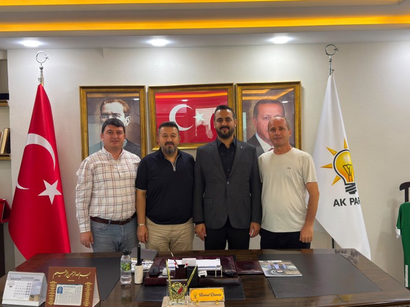 GAZETECİLERDEN BAŞKAN DEMİRİ’YE ZİYARET