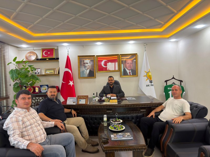 GAZETECİLERDEN BAŞKAN DEMİRİ’YE ZİYARET
