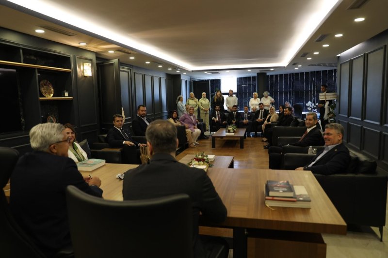 YAYMAN’DAN ADANA TEŞKİLATINA ZİYARET