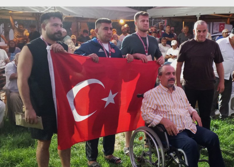 KURUYER’DE 2. ABA GÜREŞİ HEYECANI  ŞAMPİYONA ÖDÜLÜNÜ KARADENİZ VERDİ