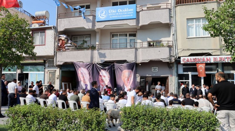 11 YIL SONRA ALTINÖZÜ’NDE ÜLKÜ OCAKLARI YENİDEN AÇILDI