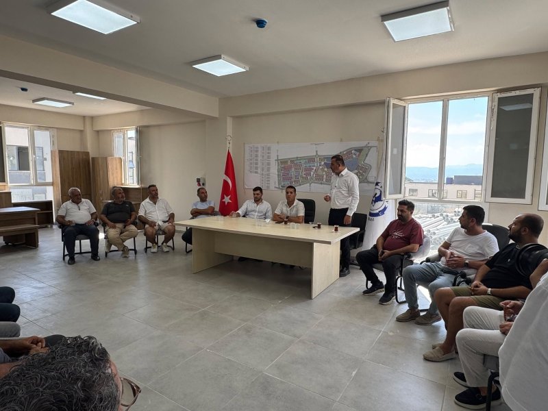 AYAKKABICILAR SEKTÖRÜNÜN SORUNLARI MASAYA YATIRILDI