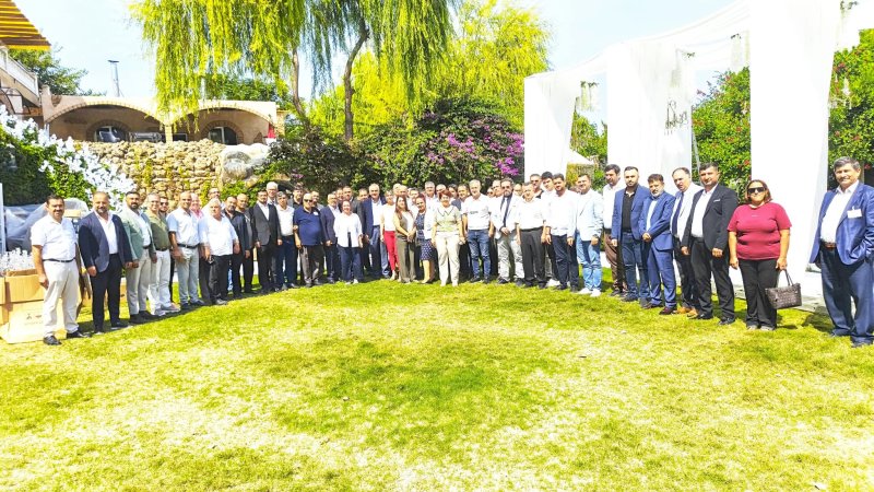 HATSO BAŞKAN ADAYLARI KOZLARINI PAYLAŞTI TOSYÖV ZİRVESİNDE İCRAATLAR VE SÖZLER YARIŞTI