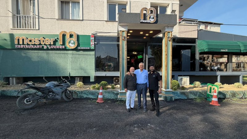 ÇİNÇİN, MASTER MO RESTAURANT & LOUNGE’I ZİYARET ETTİ