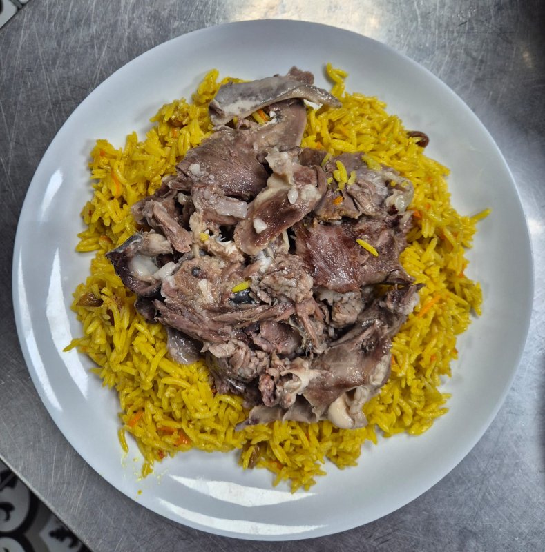 “NOOS KAFE’DE