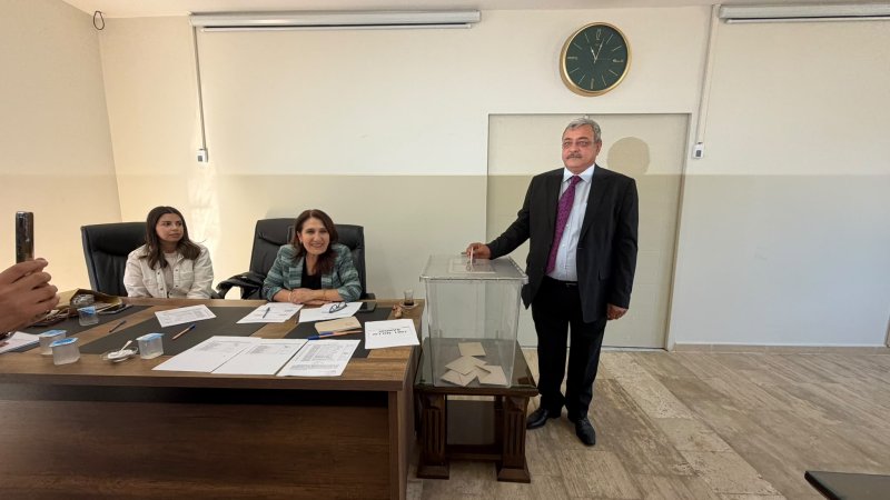 HATAY TİCARET BORSASI’NDA YENİ BAŞKAN METİN KUSEYRİ OLDU