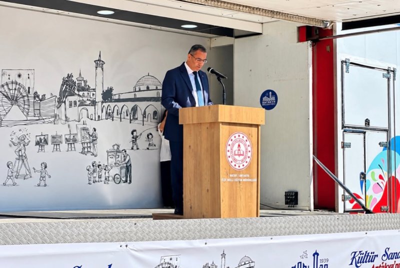 ANTAKYA’DA BİLİM ŞENLİĞİ BAŞLADI