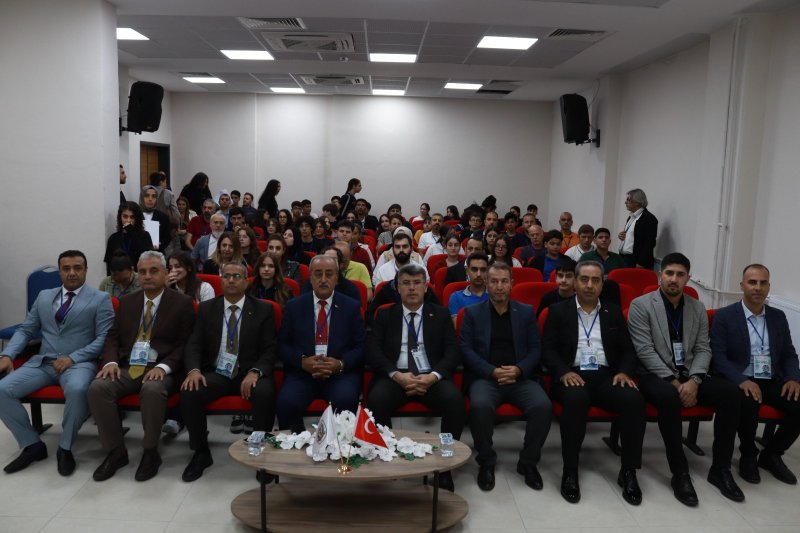 HATAY’DAKİ LİSE TÜRKİYE’DEKİ 30 OKUL ARASINA GİRDİ
