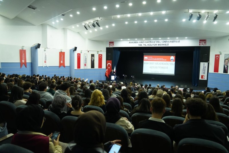 AK Parti Genel Başkan Yardımcısı ve Hatay Milletvekili Hüseyin Yayman, Ankara Hacı Bayram Veli Üniversitesi İktisadi ve İdari Bilimler Fakültesi
