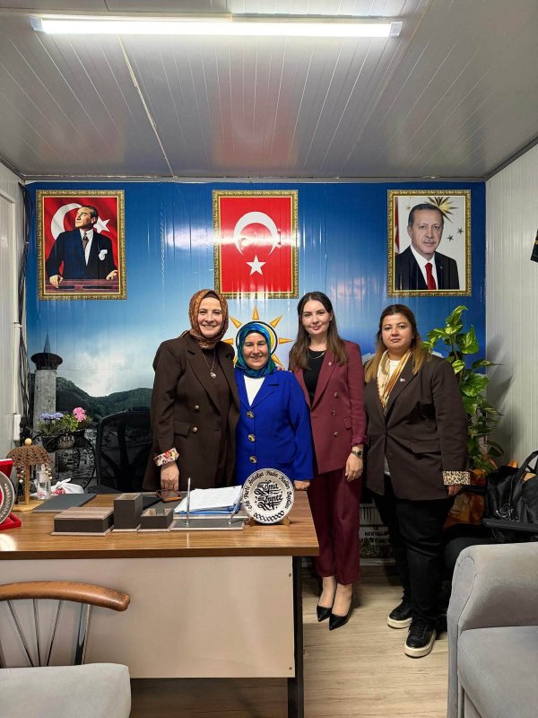 AK PARTİ ANTAKYA KADIN KOLLARI TEŞKİLAT ÇALIŞMALARINI DEĞERLENDİRDİ