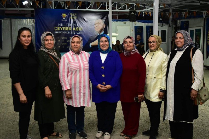 AK PARTİ ANTAKYA KADIN KOLLARI TEŞKİLAT ÇALIŞMALARINI DEĞERLENDİRDİ
