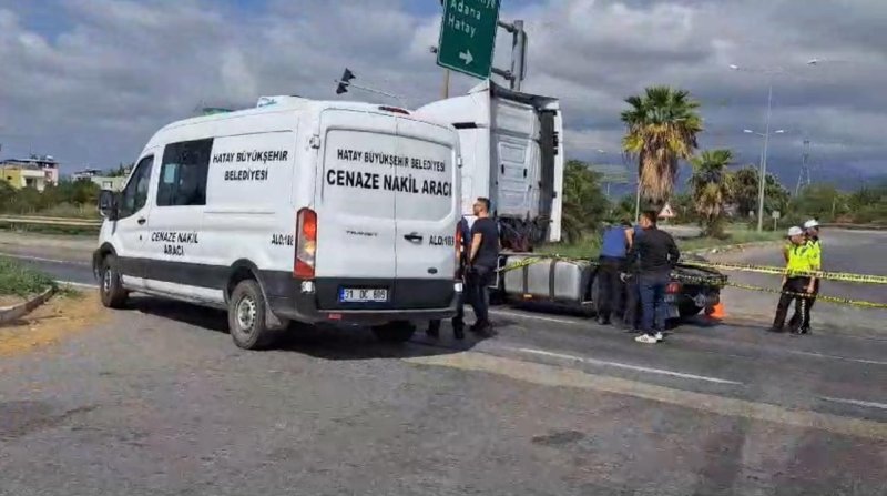 Alışveriş dönüşü tırın çarptığı 5 yaşındaki Melek öldü, annesi yaralandı