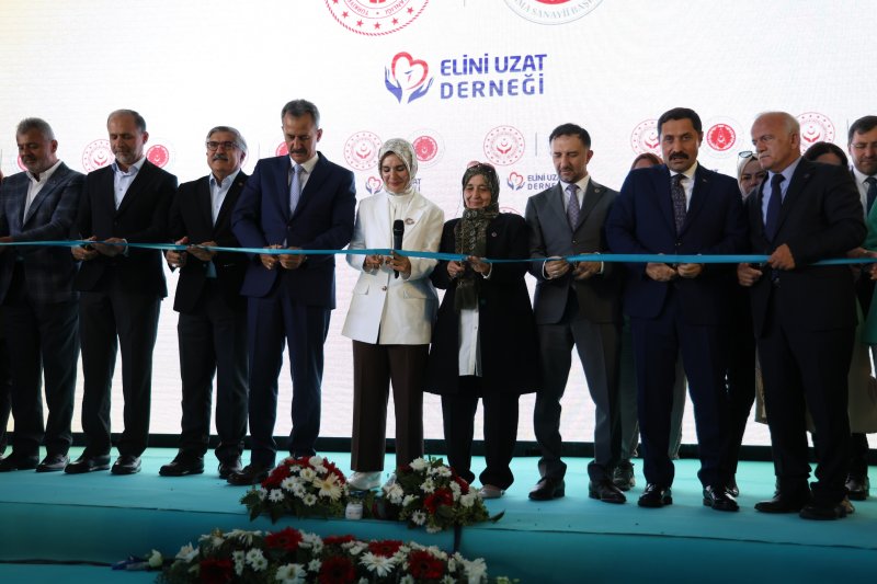 Bakan Göktaş: 14 bin 659 çocuğumuzun aile ortamında büyümelerini sağlıyoruz