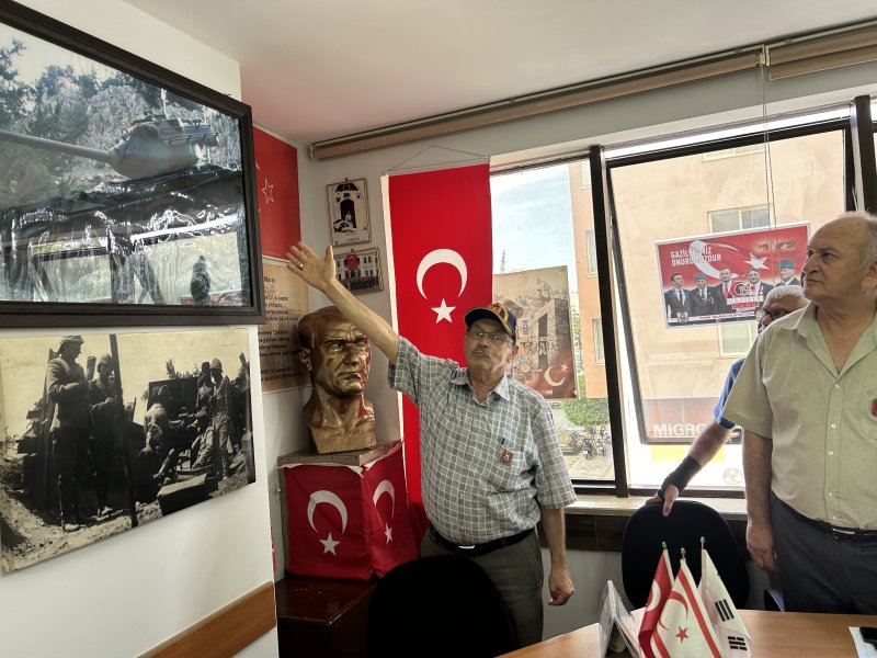 Savaşa gitmeye hazır olan 70 yaşındaki Kıbrıs gazisi: "Biz bu ülkenin askeri, vatandaşı olmaktan gurur ve onur duyuyoruz"