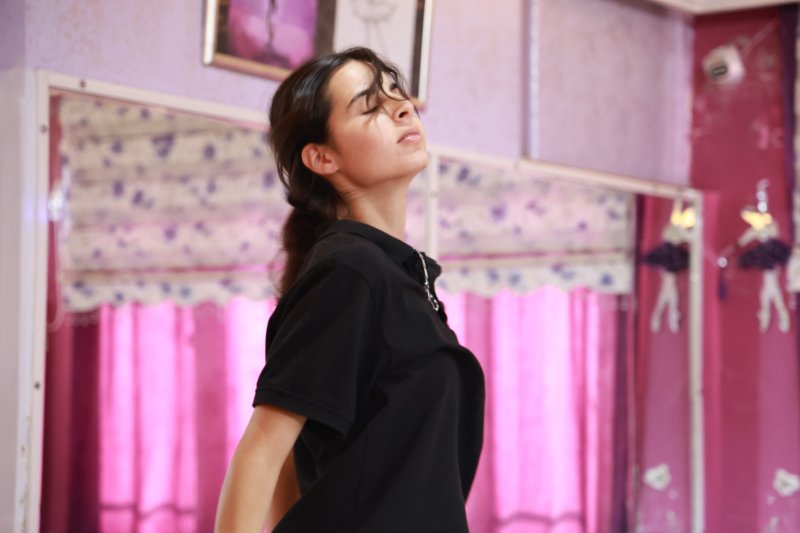 Depremin yaraları bale, resim ve piyano ile sarılıyor