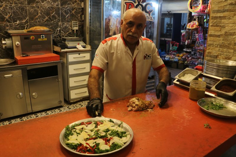 Hatay'da eşsiz lezzet ‘Beyin tava’ damaklarda tat bırakıyor Hatayinternettv.com