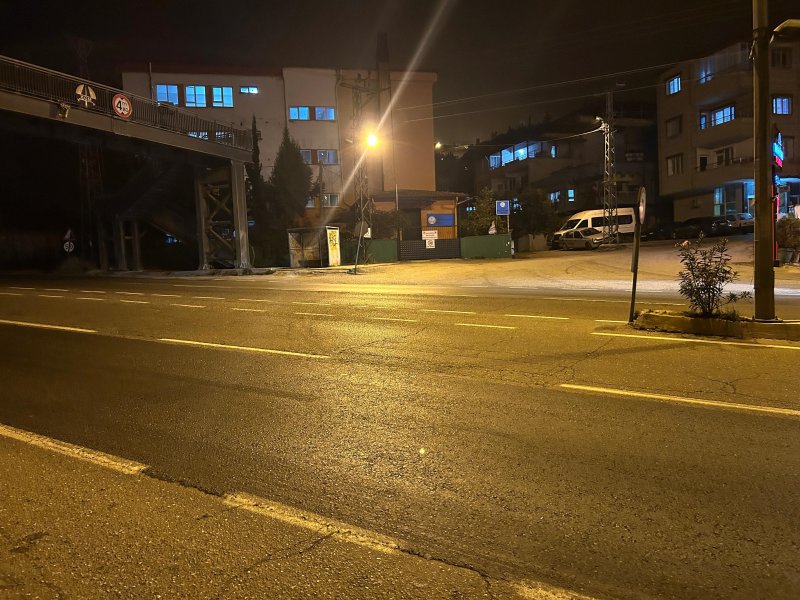 Otomobille çarpışan motosikletteki çift hayatını kaybetti