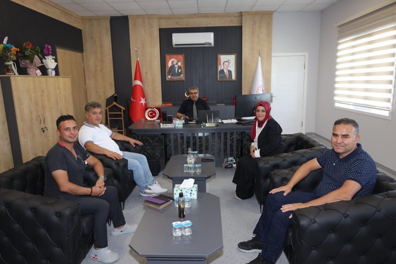 HÜRRİYET SAĞLIK-SEN’DEN SÖNMEZ`E TEBRİK ZİYARETİ 