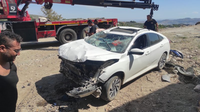 Sarı Mikrofon ekibi kaza geçirdi