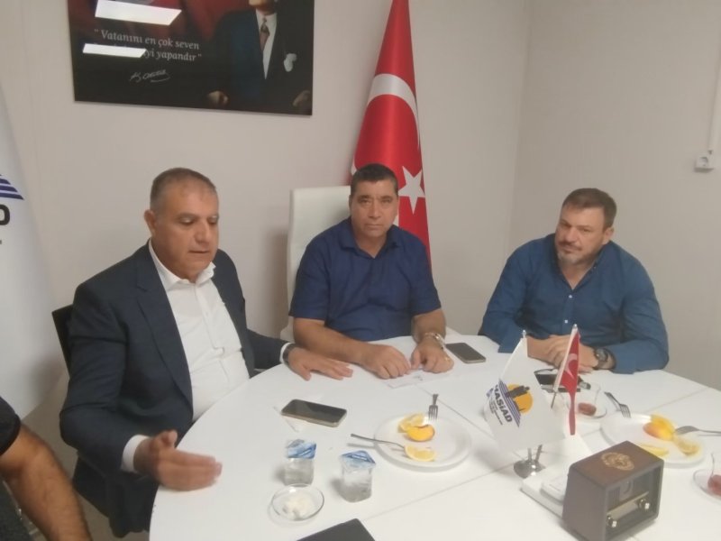 Cumhuriyet Halk Partisi (CHP) Hatay Milletvekili Mehmet Güzelmansur, Hatay Sanayici ve İş İnsanları Derneğini