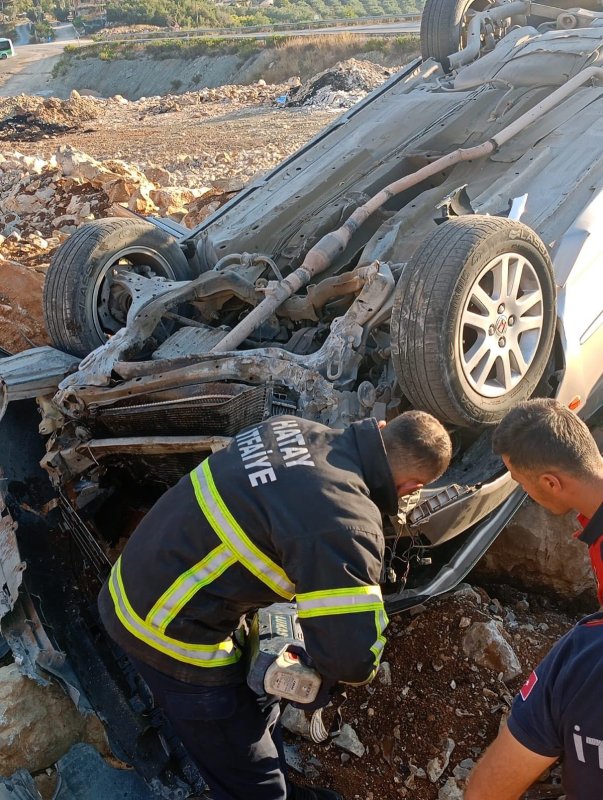Takla atan aracın sürücüsü yaralandı