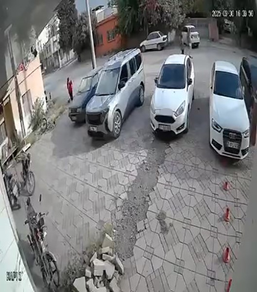 Aynı okulda okuduğu akranı tarafından demir sopalı saldırıya uğrayan öğrenci yaralandı