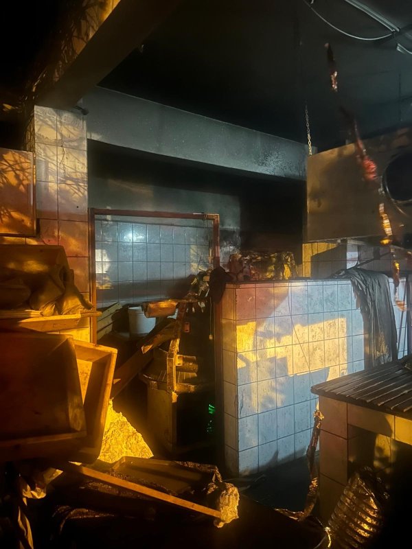 Yangın çıkan fırında tüp patladı: 9 yaralı