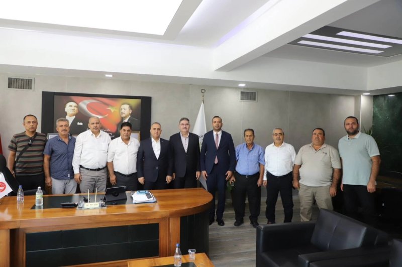 EMİNMOLLAOĞLU’NDAN ALTINÖZÜ’NE ZİYARET 