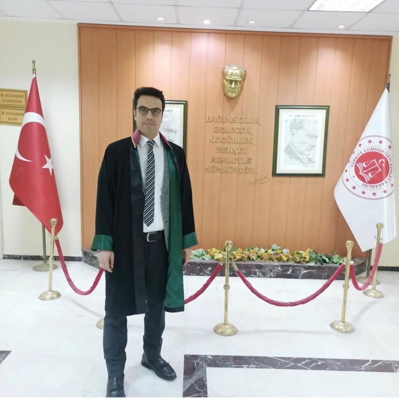 HATAYLI AVUKAT BABASININ ADINI OKULDA YAŞATIYOR