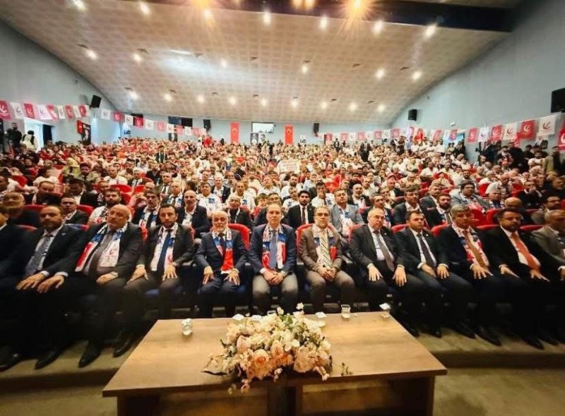 YENİDEN REFAH’TAN HATAY’DA GÖVDE GÖSTERİSİ