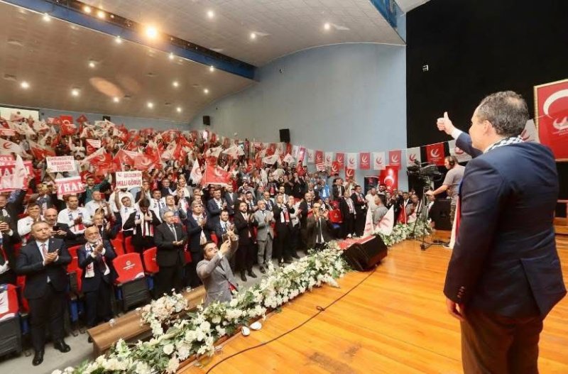 YENİDEN REFAH’TAN HATAY’DA GÖVDE GÖSTERİSİ