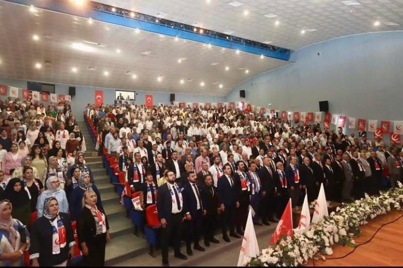 YENİDEN REFAH’TAN HATAY’DA GÖVDE GÖSTERİSİ