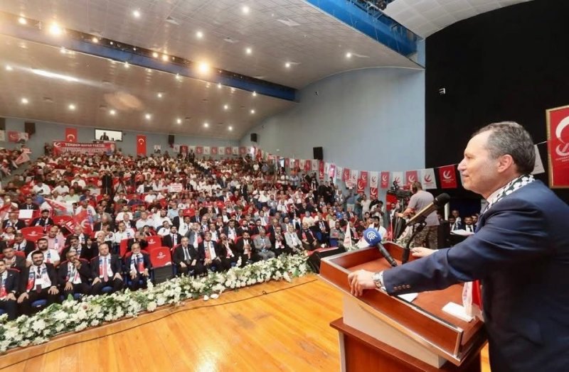 YENİDEN REFAH’TAN HATAY’DA GÖVDE GÖSTERİSİ