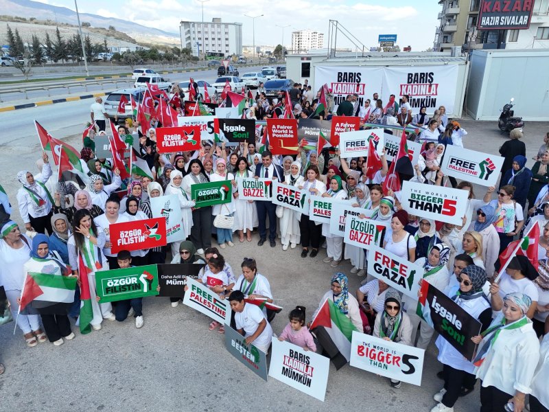 HATAY’DAN DÜNYAYA VİCDAN ZİNCİRİ: “GAZZE İÇİN EL ELE”