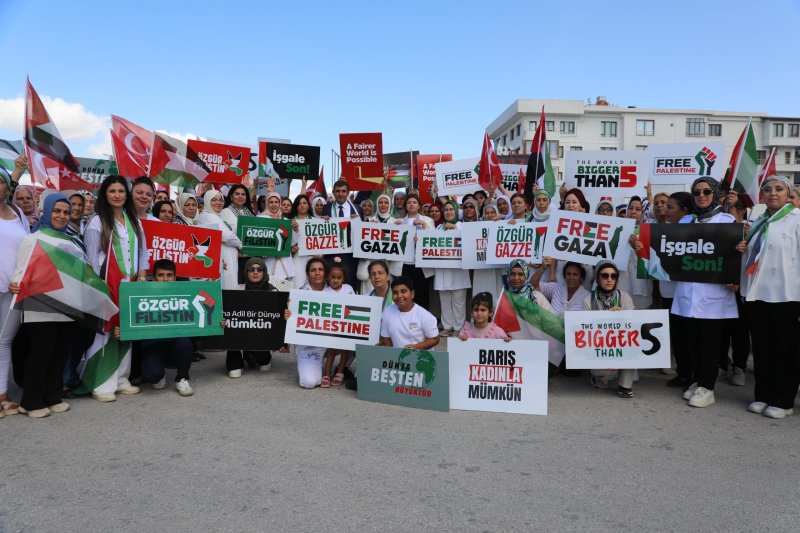 HATAY’DAN DÜNYAYA VİCDAN ZİNCİRİ: “GAZZE İÇİN EL ELE”