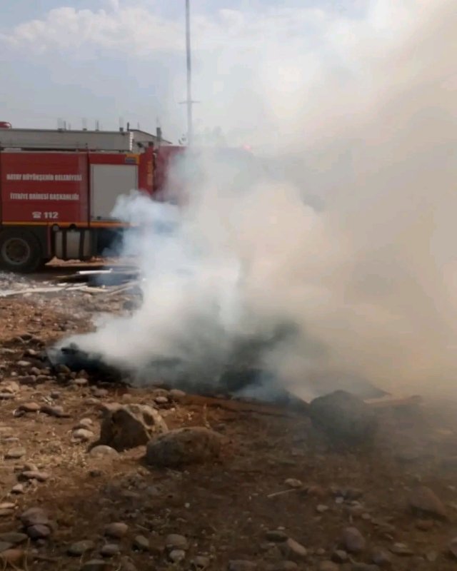 Hassa'da çöplük yangını