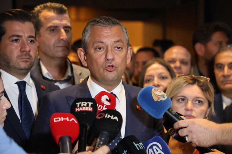 Genel Başkan Özel: “Hataylıları yalnız bırakmayacağız ve seslerini duyurmaya, çözüm önerilerini masaya koymaya devam edeceğiz