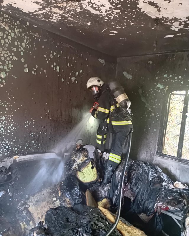 Kırıkhan’da çıkan yangında ev alevlere teslim oldu