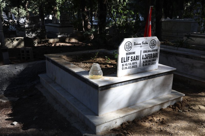 Muhtar Zafer Sarı, Mezarı Başında Anıldı