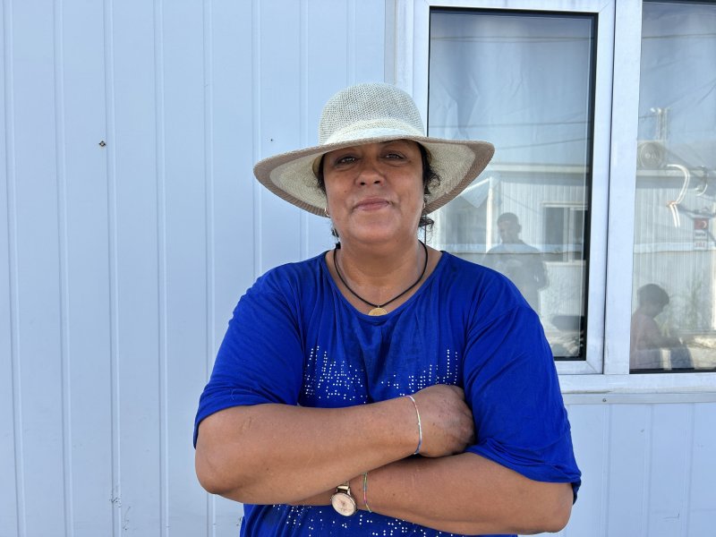 Vefakar depremzede anne, motosikletini iyilik için sürüyor