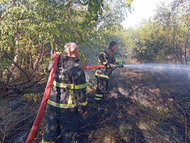 Antakya'da çöp yangını